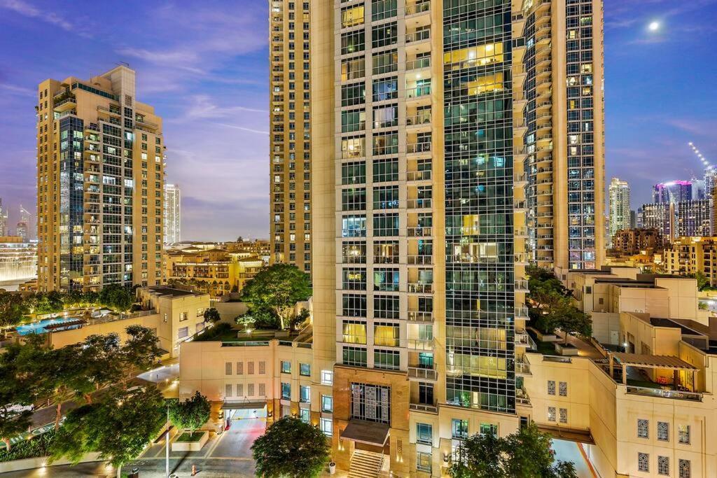 Appartement Chic In Gym, Pool, And Free Parking