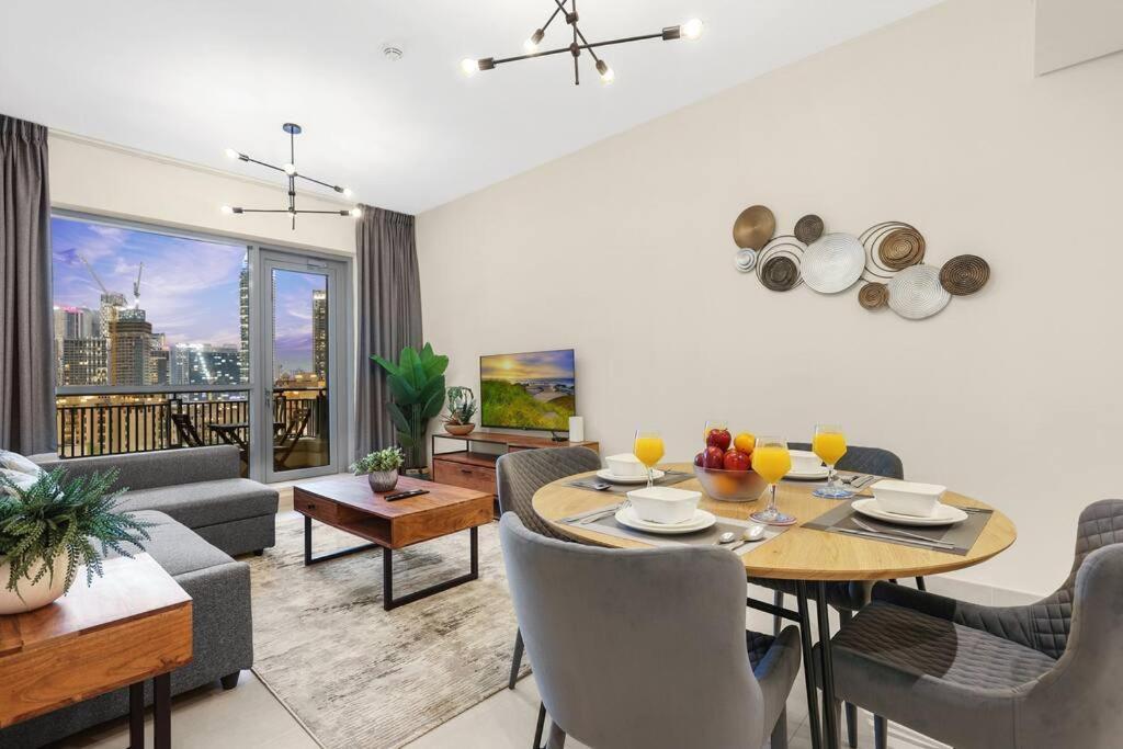 Appartement Chic In Gym, Pool, And Free Parking *